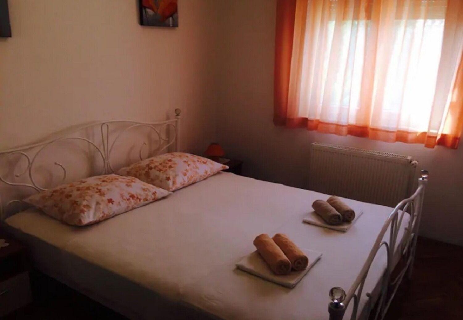 Apartments And Rooms Ognjen - Family Apartments With Free Parking Betina (Sibenik-Knin) Exterior foto