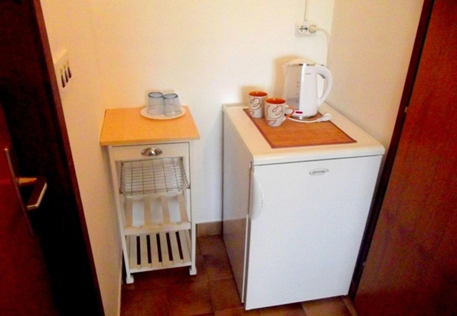 Apartments And Rooms Ognjen - Family Apartments With Free Parking Betina (Sibenik-Knin) Exterior foto